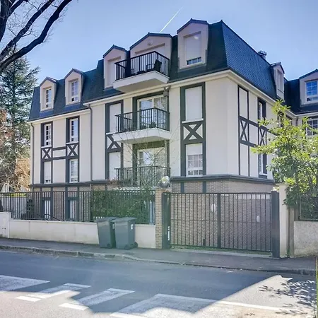 Apartament Charming